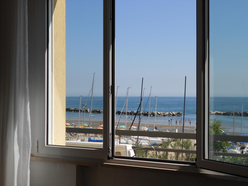 Hotel Laguna Blu Rimini Szoba fotó