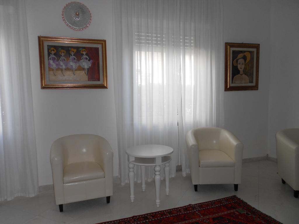 Hotel Laguna Blu Rimini Kültér fotó