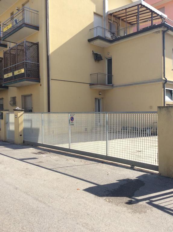 Hotel Laguna Blu Rimini Kültér fotó